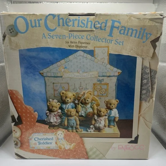Cherished Teddies 7 Piece Collectors Set, Our Cherished Family 651125 - Picture 2 of 15